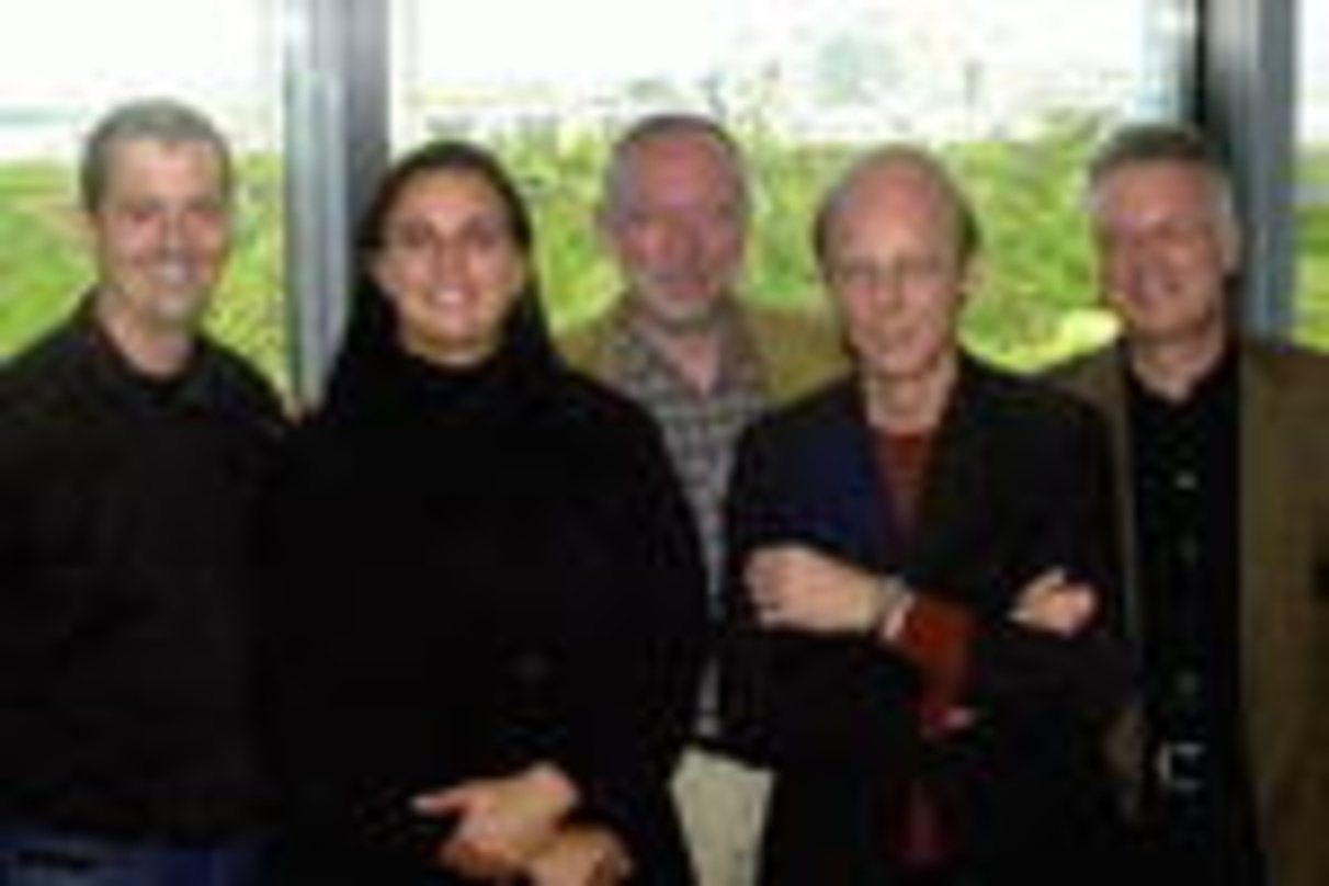 Künftig Partner (v.l.n.r.): Boris Löhe, Tessy Schulz (Manger Label Coordination Sony Music Domestic), Heinz Canibol, Dr. Balthasar Schramm (President Sony Music Entertainment GSA) und Roma...