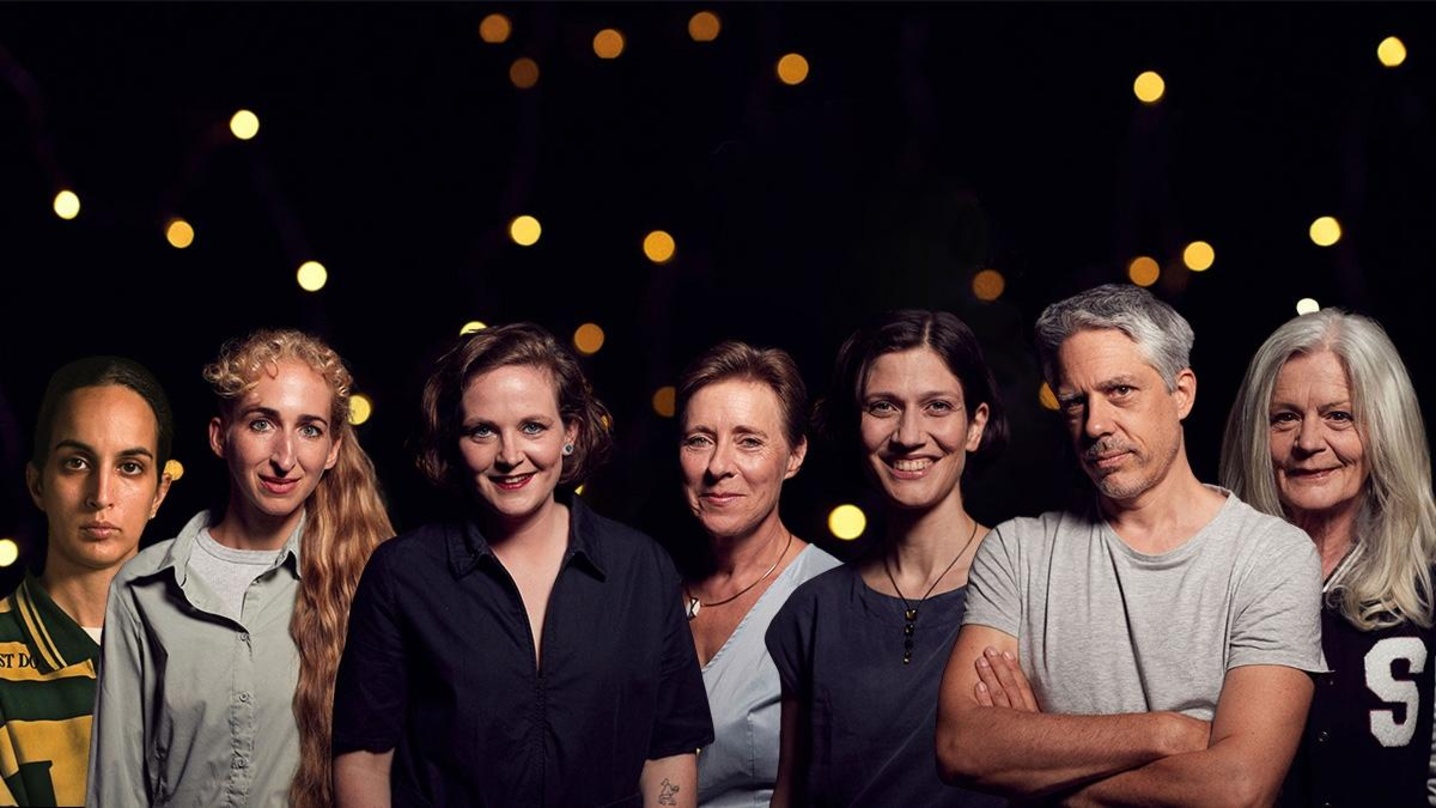 Stellen die Jury beim Deutschen Musikautoren*innenpreis 2022 (von links): Ebow, Sarah Nemtsov, Eva Klesse, Annette Schlünz, Alin Coen, Fabian Römer und Jutta Staudenmayer