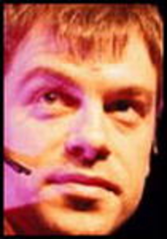 870623da115d3b30ad556c55caf2e3686b5892fe9e40ca7a5d24beb7da70d467 Setzt DVD-Bestmarke: Michael Mittermeier