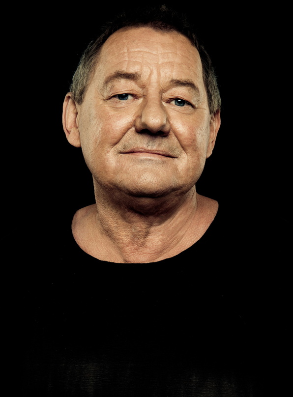 Höchster Neueinsteiger bei den Alben auf Rang zwei: Wolfgang Ambros