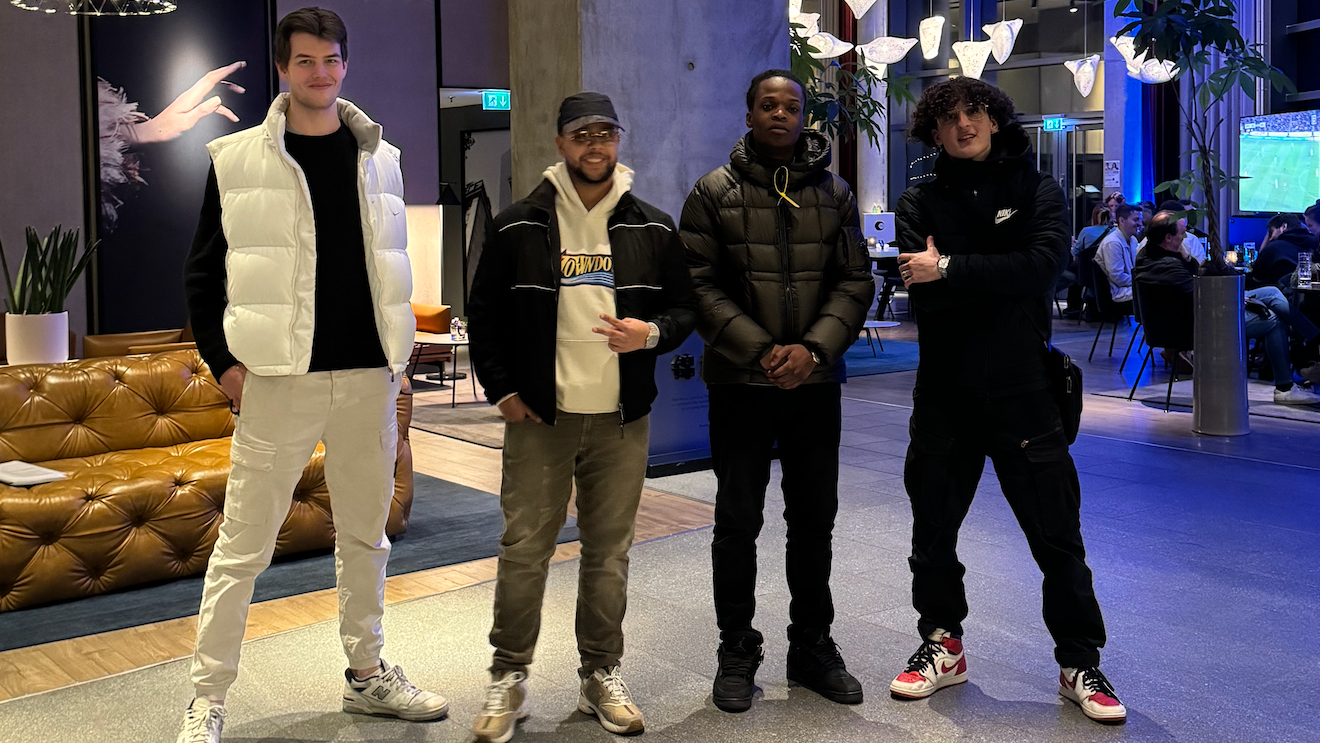 Neue Partner (von links): Julian Kiefer (Prinz Studios Publishing), Maazakayo, wavykaen und Johan Jimi Prinz.
