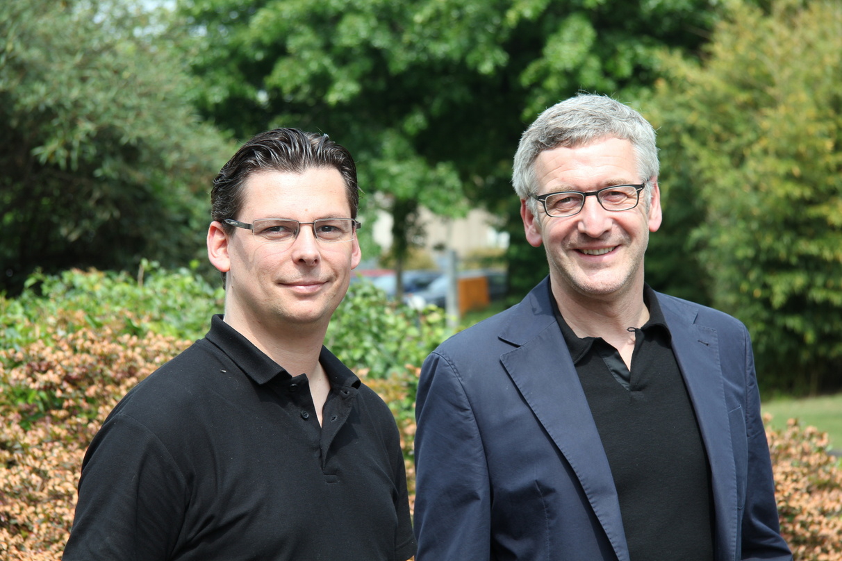 Legen mit Alive im Musik- und Videogeschäft zu: Alfred Beck (r.) und Nils Zehnpfennig