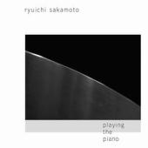 Ryuichi Sakamoto – Playing The Piano