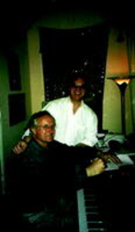 Verleger mit Künstler: Hille H. Hillekamp (r.) mit Michael Hoppe