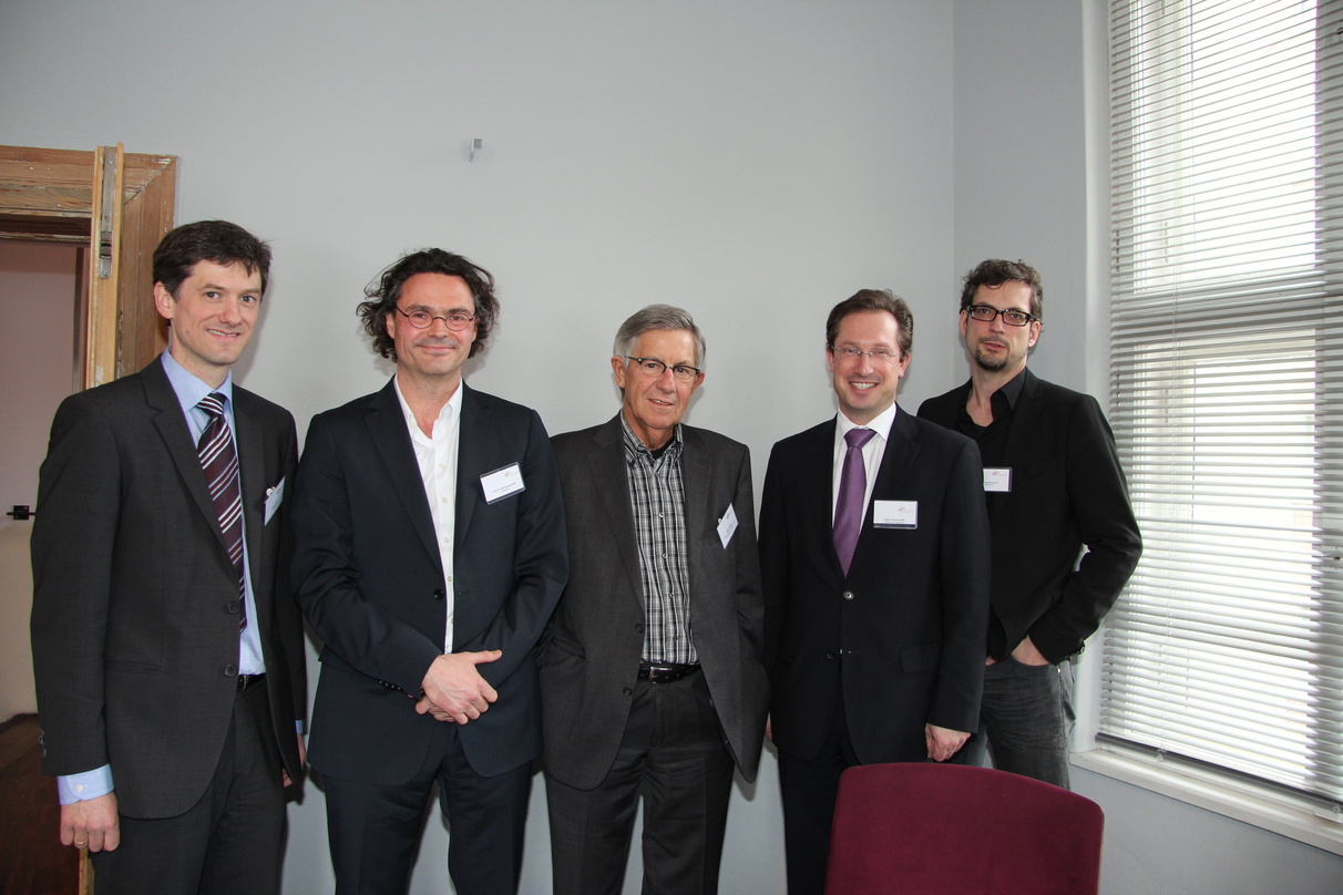 Diskutierten beim Panel "Geistiges Eigentum in der Musikwirtschaft": Martin Kessen, Rolf Schwartmann, Jürgen Doetz, Stephen Thomae und Matthias Hornschuh