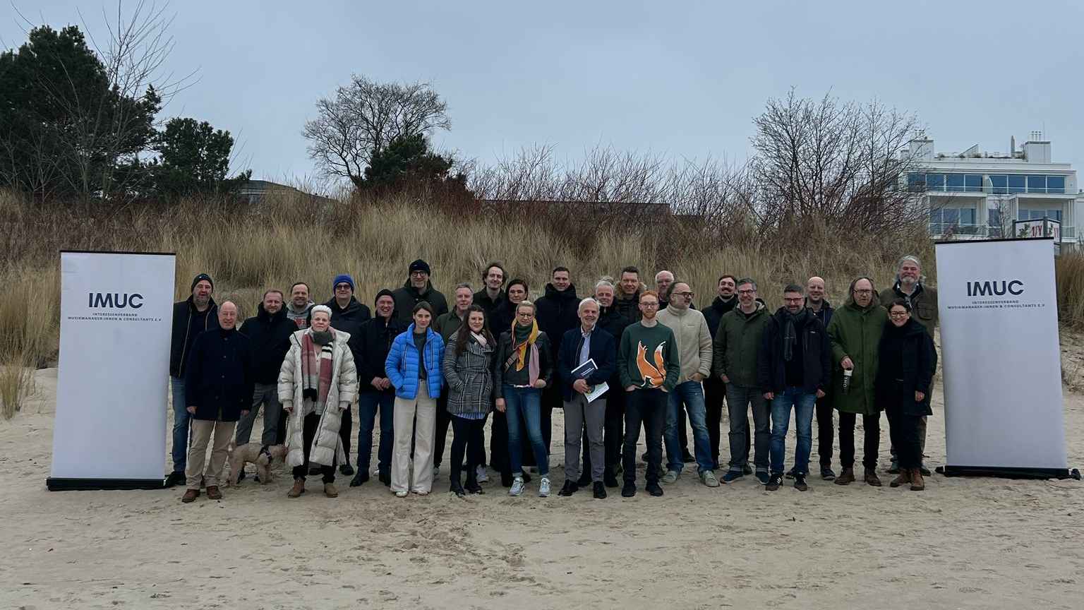 Trafen sich am Strand von Usedom: der IMUC.