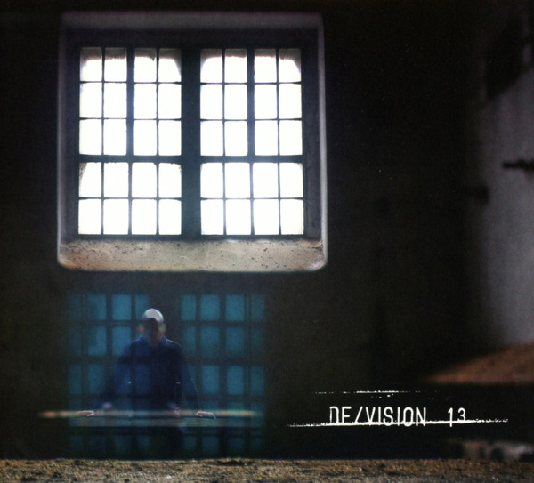 De/Vision – 13