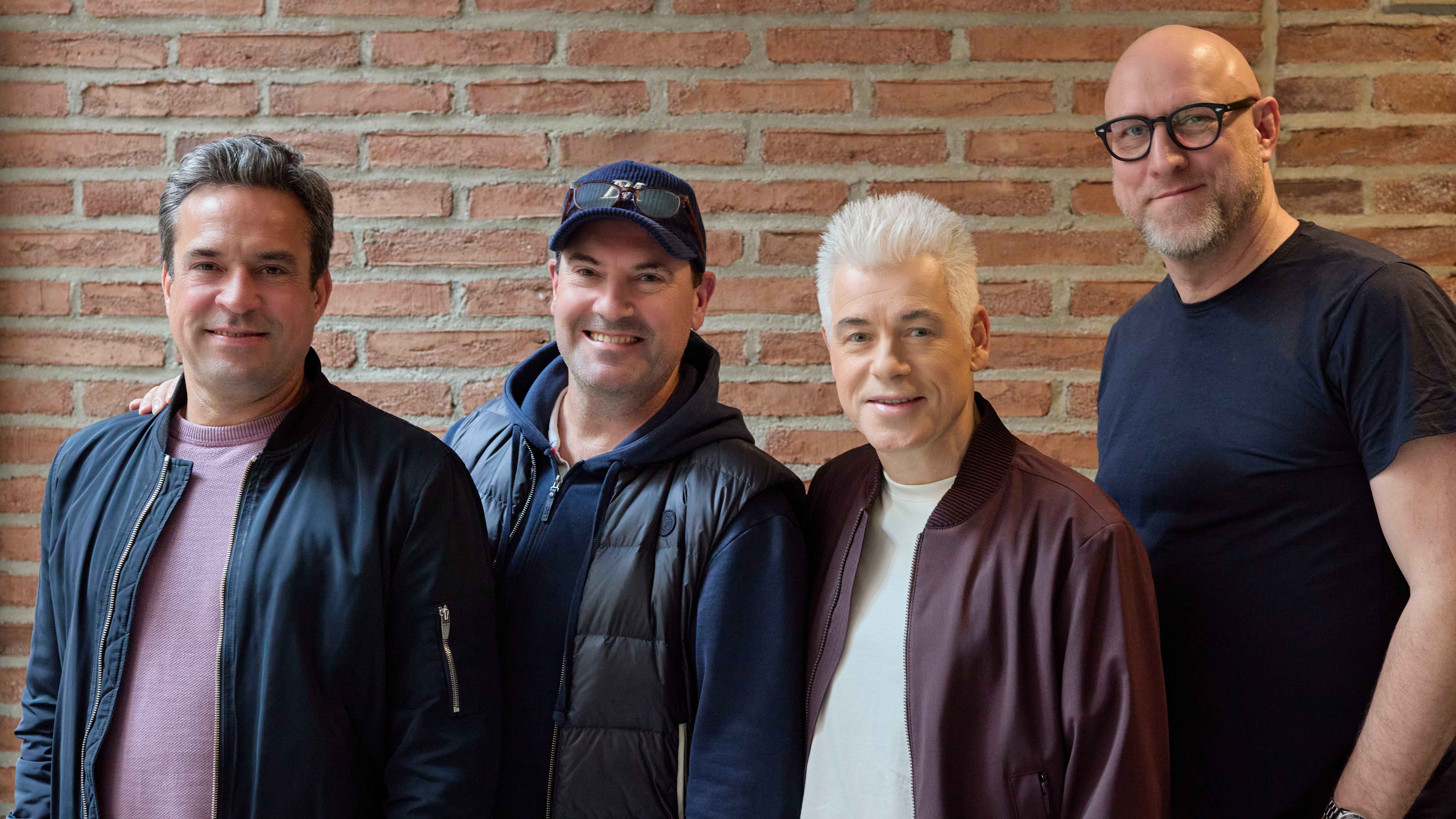 Sitzen weiterhin in einem Boot (von links): Arndt Seelig (Vice President Family & Home Entertainment), Armin Delmar (Senior-Productmanager & A&R Family & Home Entertainment, beide Sony Mus...