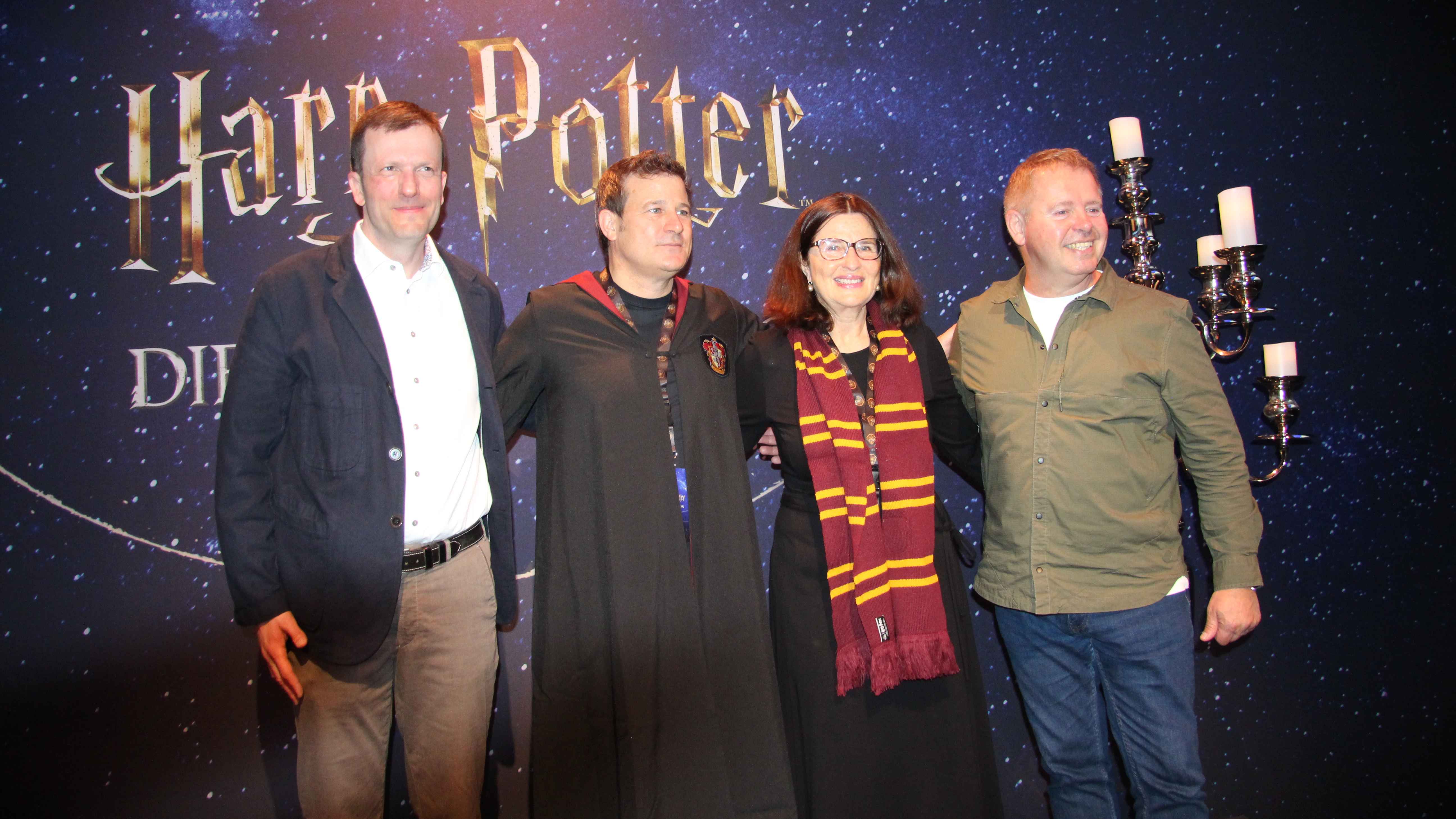 Eröffneten "Harry Potter: Die Ausstellung" in der Kleinen Olympiahalle in München (von links): Christoph Scholz (Semmel Exhibitions), Tom Zaller (Imagine), Marion Schöne (Olympiapark Münch...