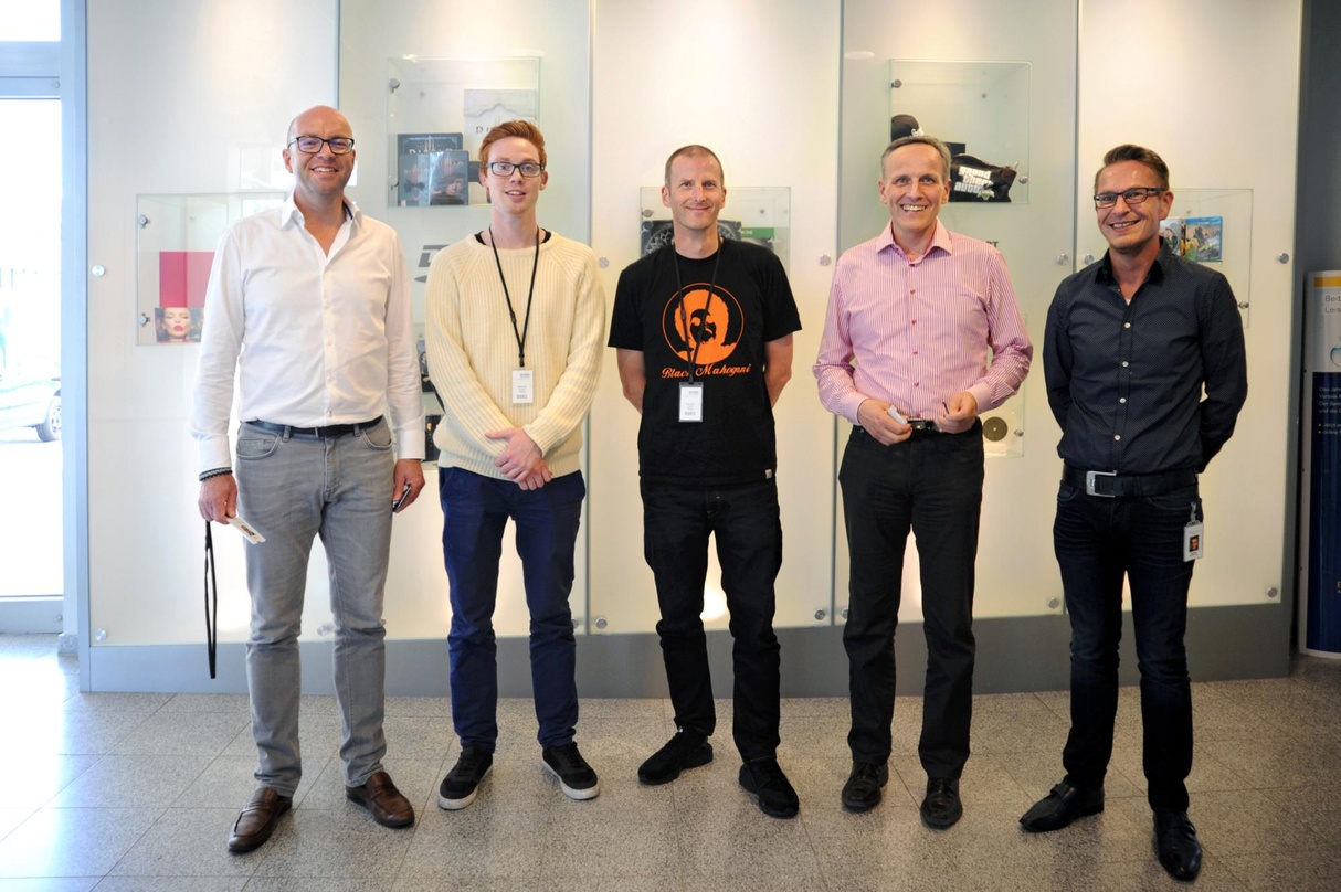 Trafen sich in Güersloh (von links): Jörg Pollmeyer (Arvato), Gregory Reeve und Eddie Jones (beide Ministry of Sound) sowie Jörg Dickenhorst und Magnus Rosenthal (beide Arvato)