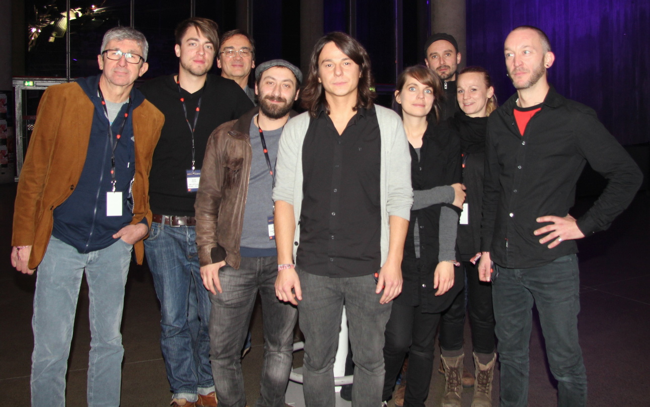 Schlossen Bookingverträge für die Luxemburger Formation Monophona (von links): Reinhard Allgaier (La Candela), Patrick Daniel (Snowhite), Patrice Hourbette und Giovanni Trono (beide Music:...