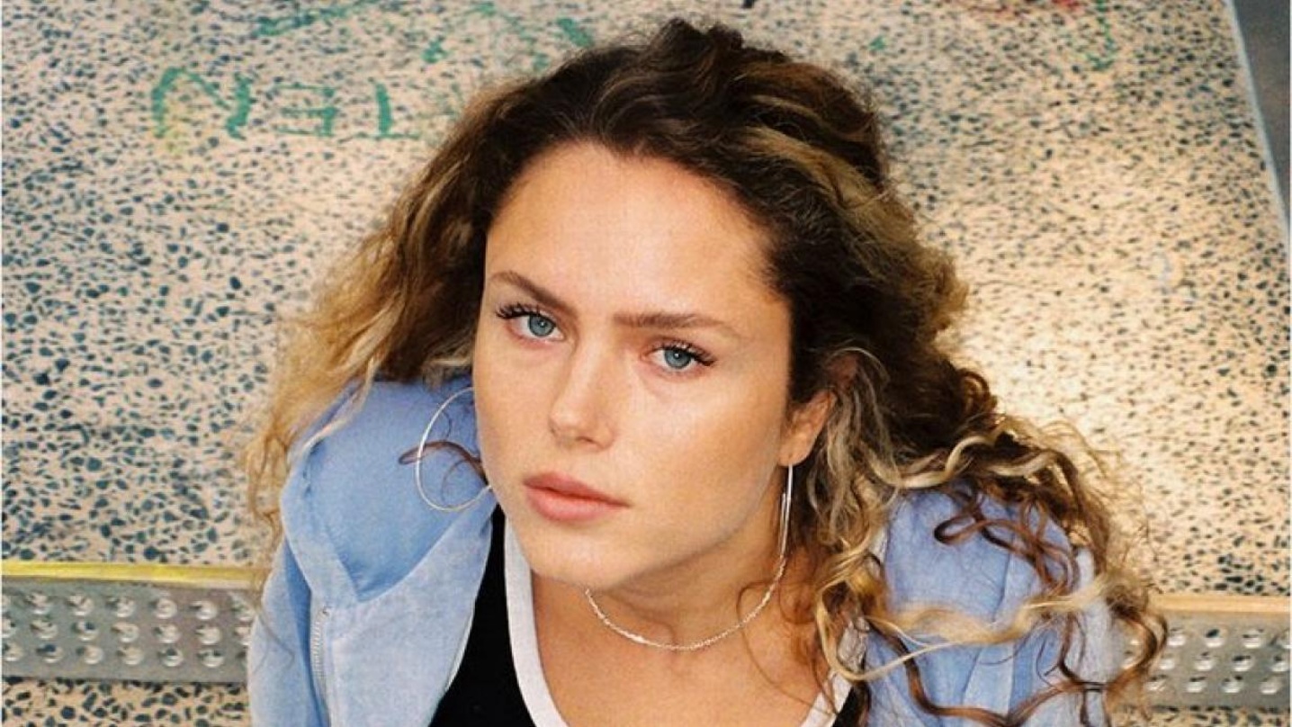 Nominiert für einen FM4 Award beim Amadeus Music Award: Eli Preiss