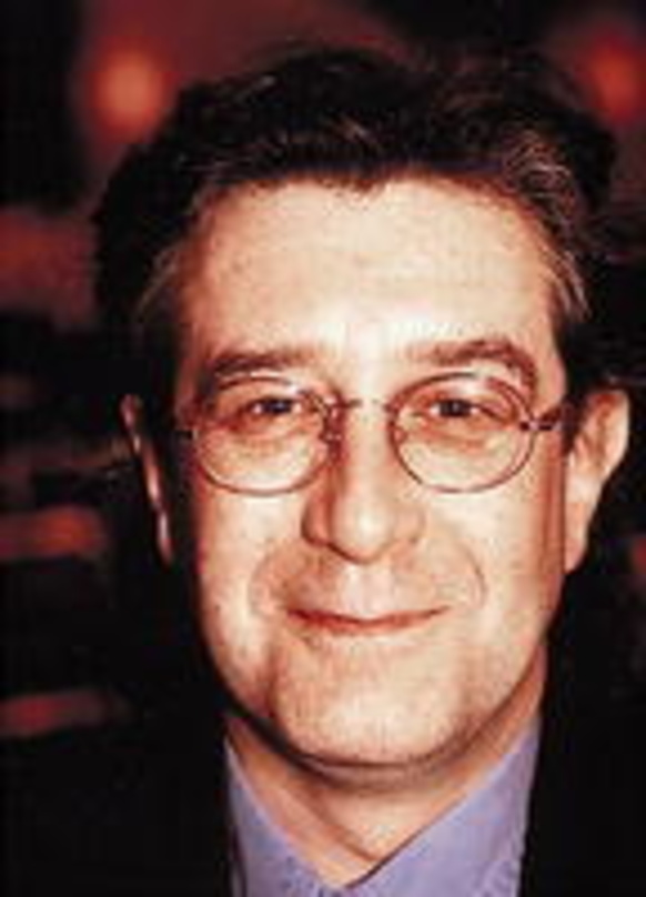 Spielt zugunsten der Stiftung: Frank Dostal