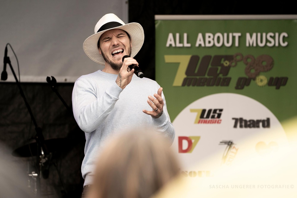 Gewann den "SingYourCitySong"-Wettbewerb: Dani Suara