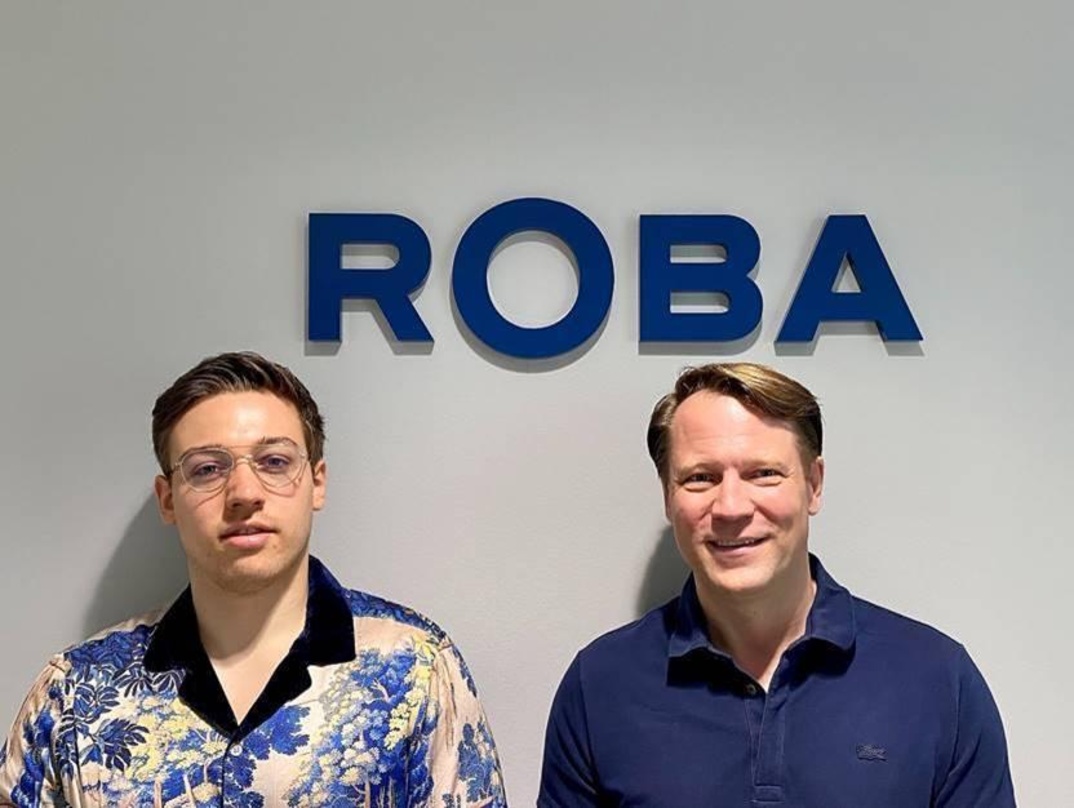 Bleiben Partner: Robin Jagielski (links, TheJagency) und Christian Baierle (Roba)