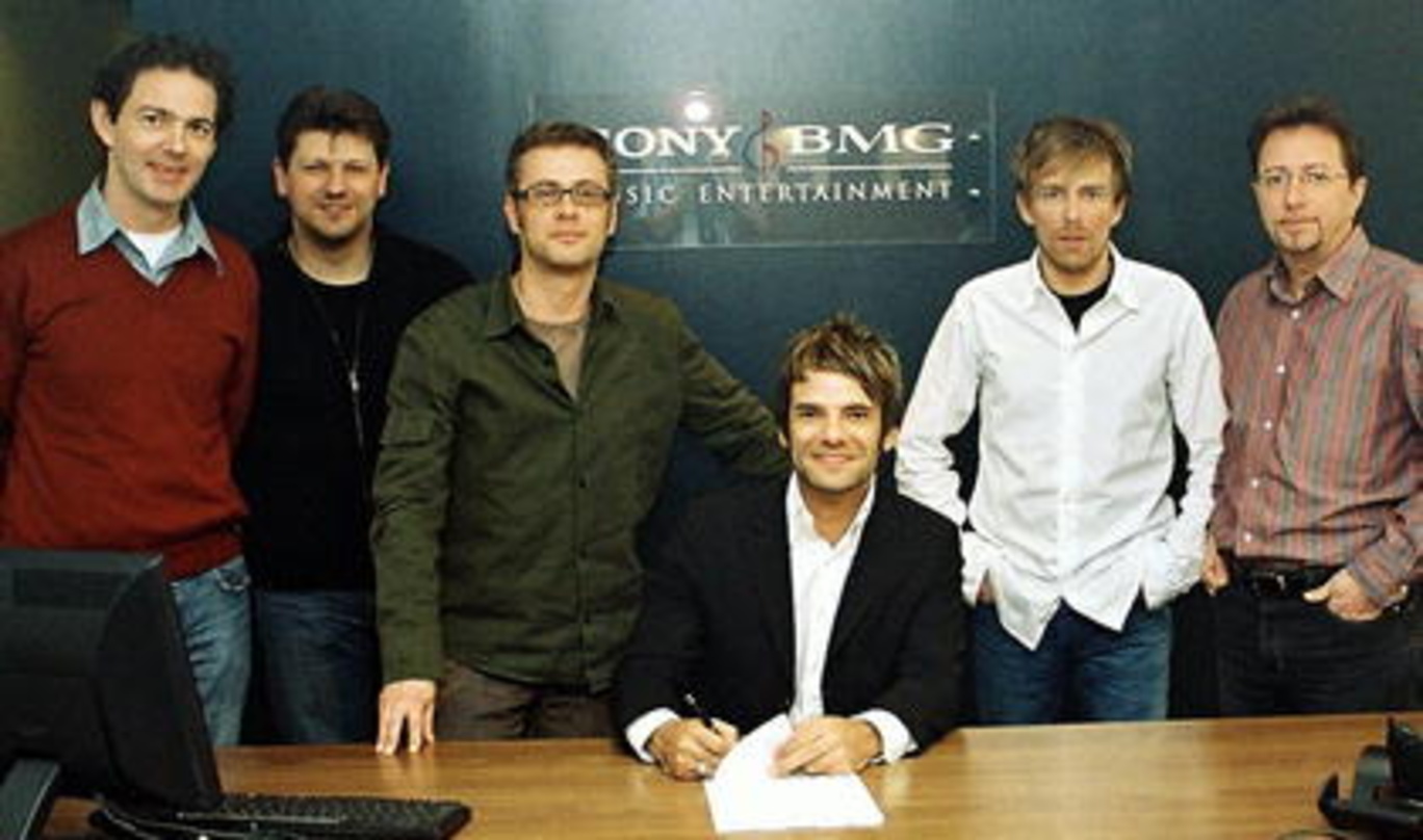 Bauen auf gemeinsame Arbeit: Manuel Ortega und sein Sony-BMG-Team