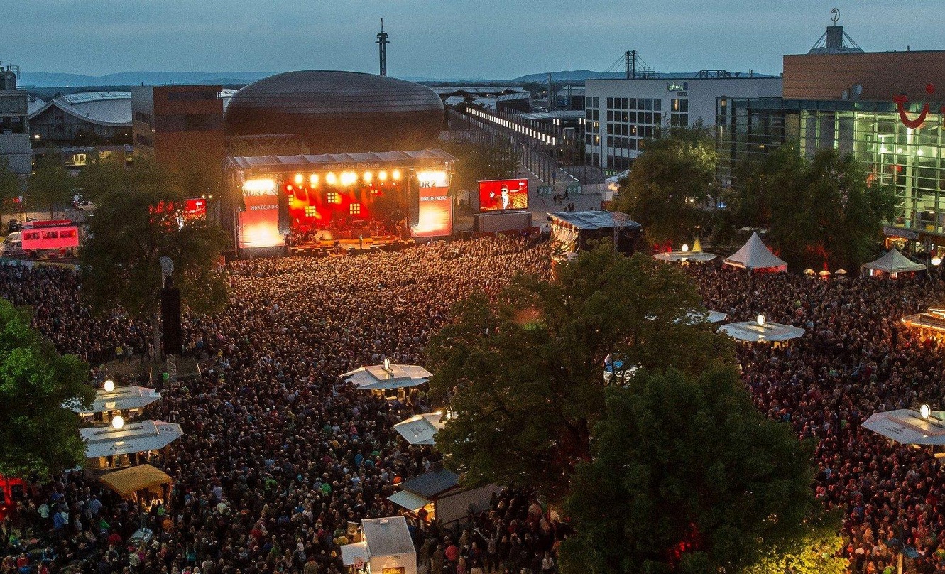 Hier wird es auch in diesem Jahr wieder voll: das NDR 2 Plaza Festival auf der Expo Plaza