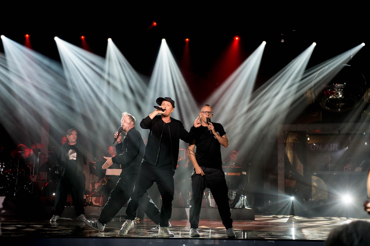 Wurden ausgezeichnet und spielten live: Die Fantastischen Vier auf der Bühne beim Radiopreis