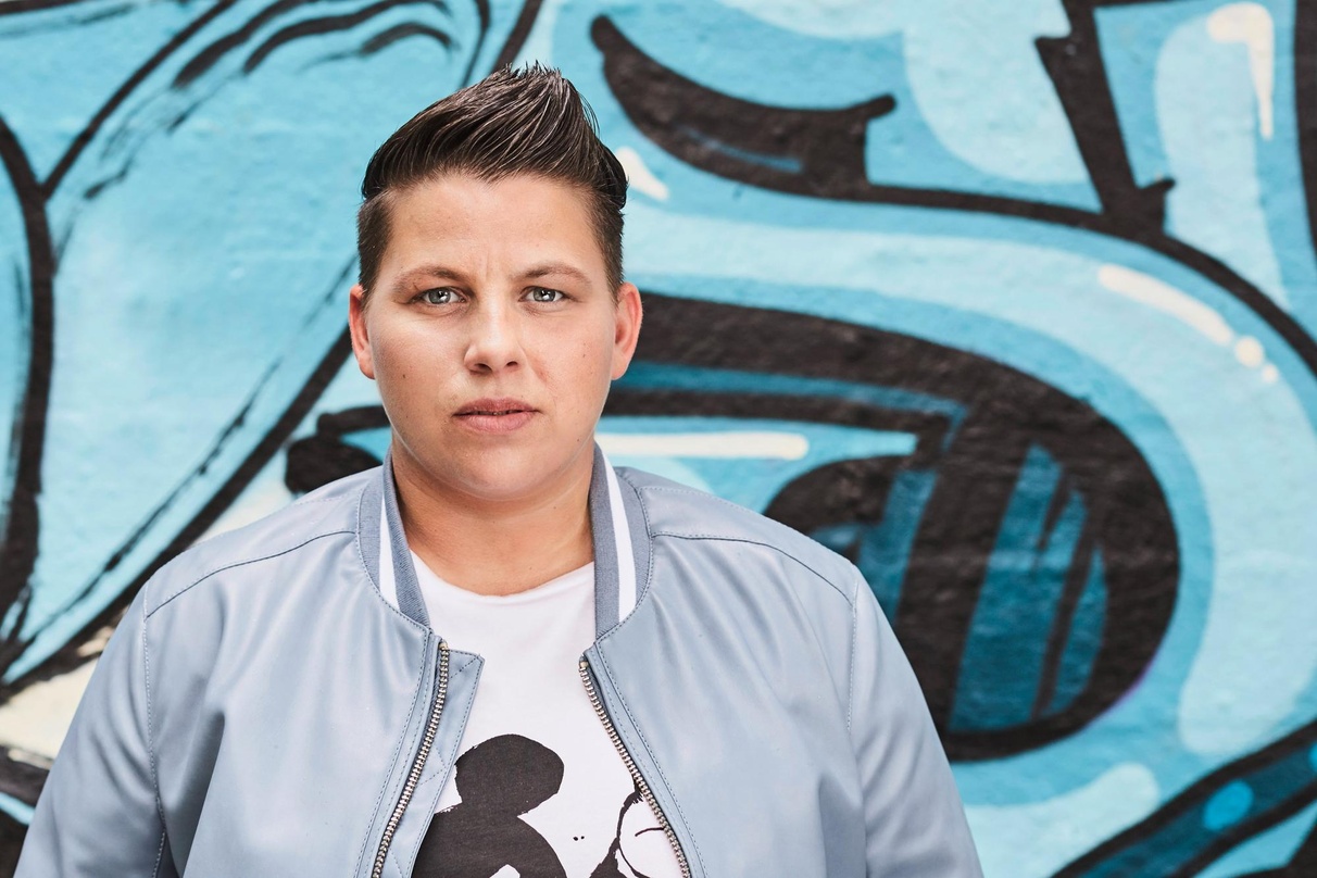 Lieferte zusammen mit Stereoact und "Die immer lacht" einen der Hits des Jahres 2016 und erhält dafür nun von der GEMA den Deutschen Musikautorenpreis für das erfolgreichste Werk: Kerstin Ott