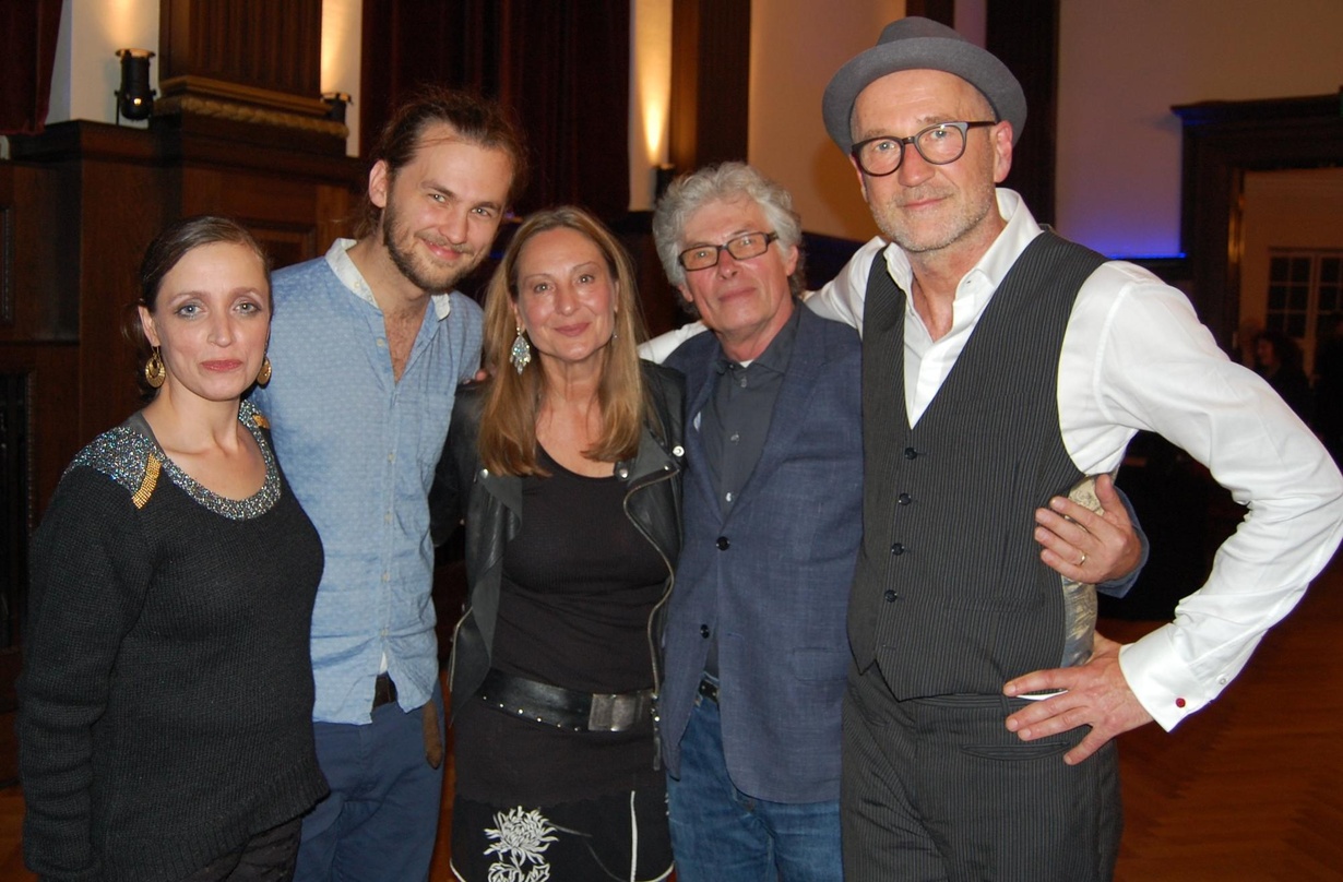 Bei der Vorstellung im Meistersaal (von links): Schauspielerin Anna Thalbach, Sänger Jonathan Kluth, Angelica Fleer und Richard Schönherz sowie Schauspieler Peter Lohmeyer