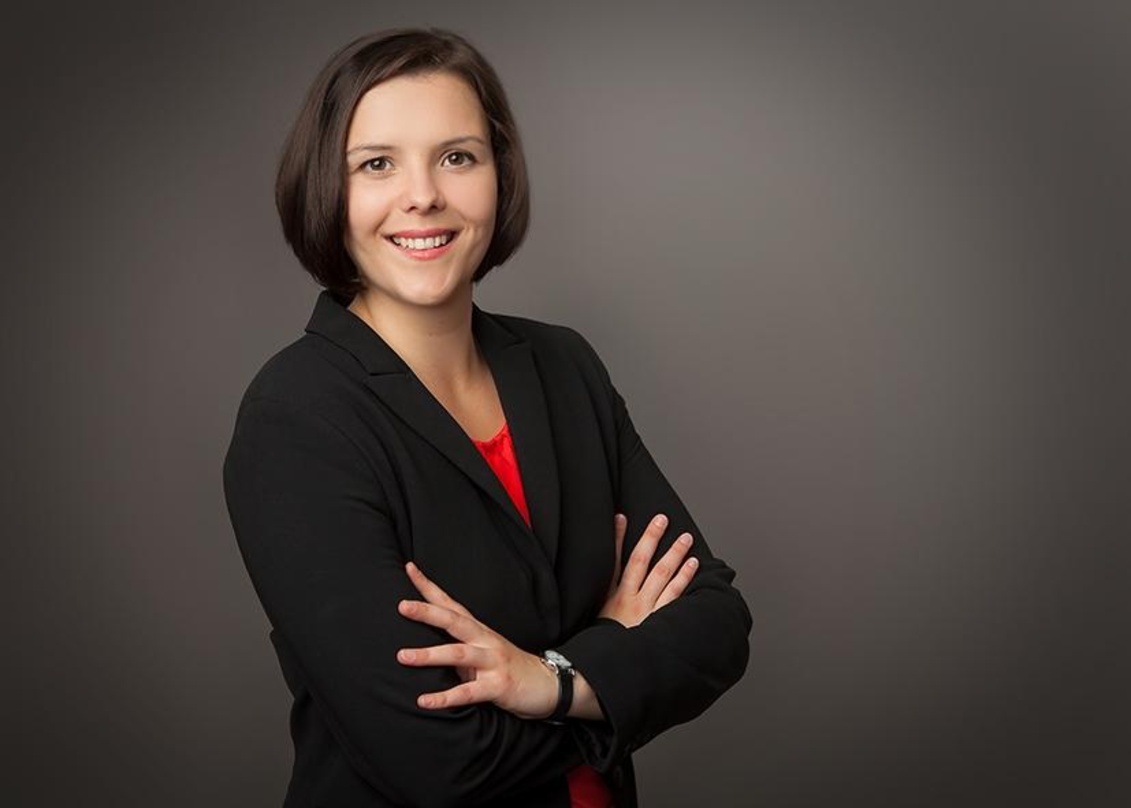Will an der Schnittstelle von Kunst und Politik wirken: Sandra Wirth kommt als der Referentin für politische Kommunikation zum VUT