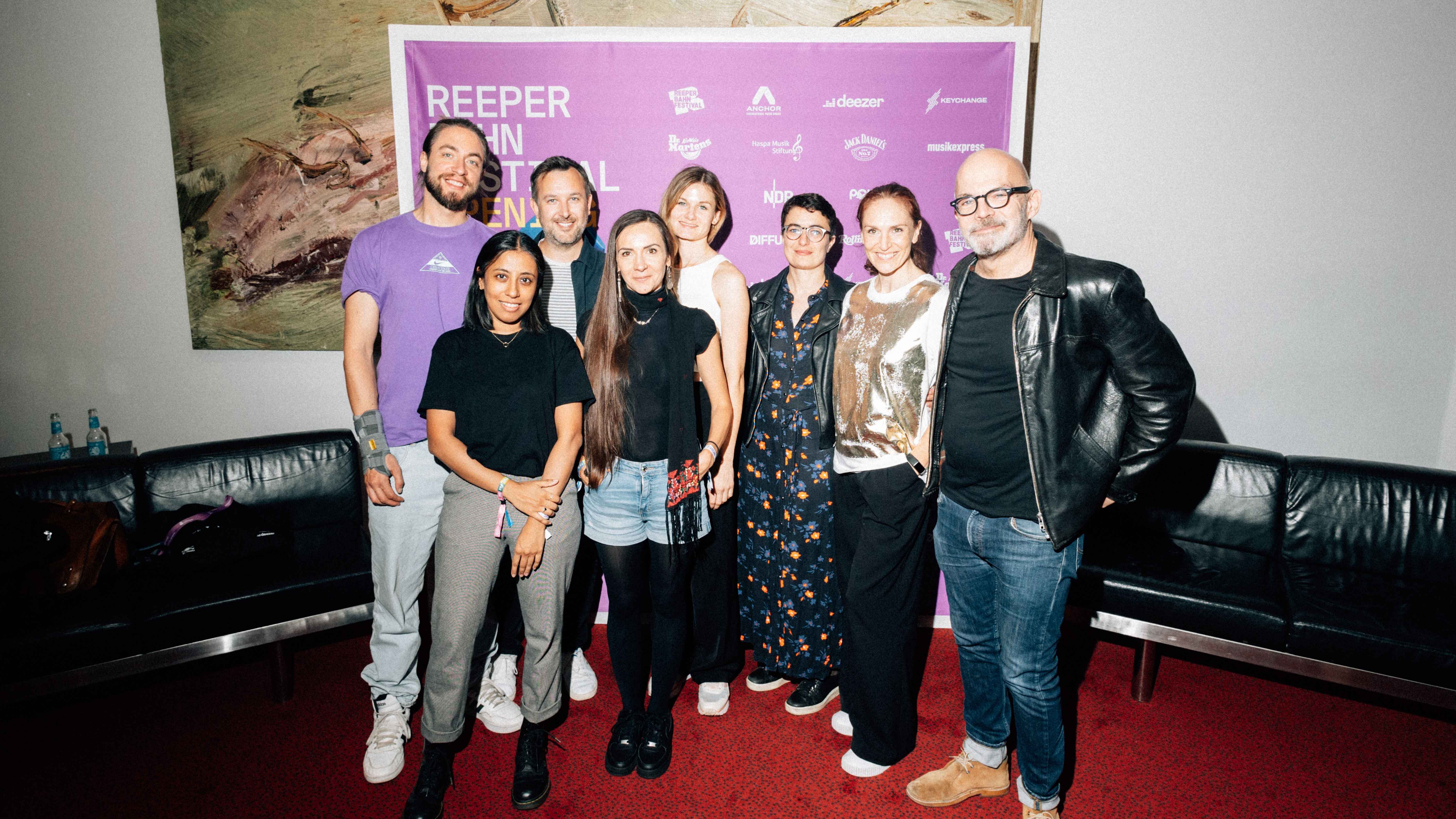 Erhält eine Millionen aus EU-Töpfen: Das Team der Initiative Keychange.