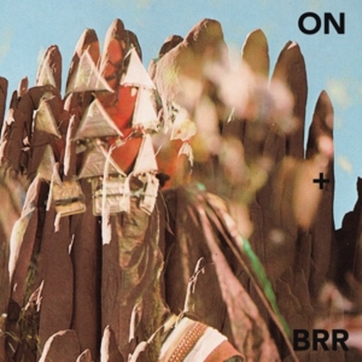On+Brr – In De Desert (Very Strange)