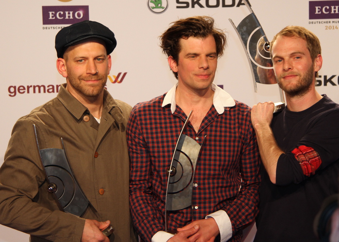 Mitorganisatoren und Performer beim "Wir"-Open-Air: die Echo-Gewinner Sportfreunde Stiller
