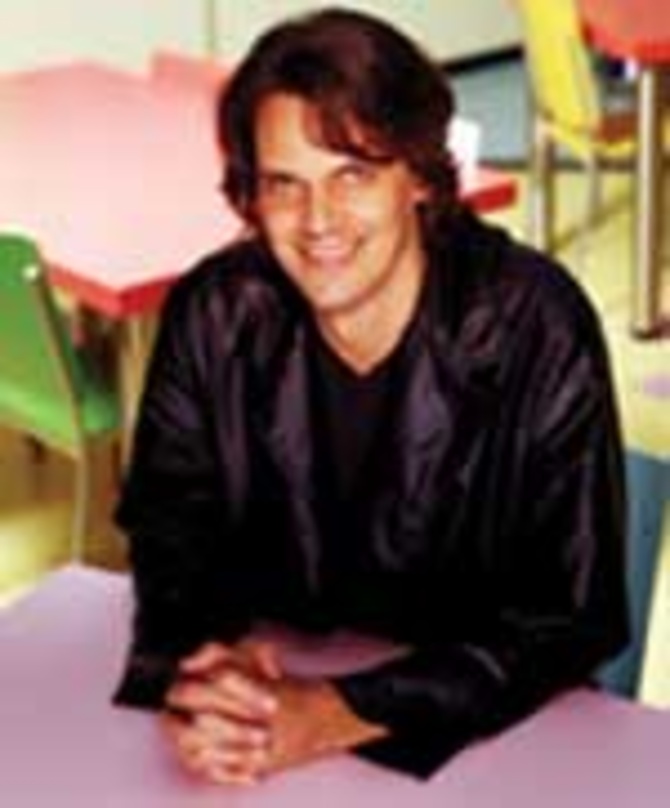 Teilt sein Leben in eine Zeit vor und
nach MTV ein: Christoph Post von der
Hamburger Produktionsgesellschaft
Me, Myself & Eye