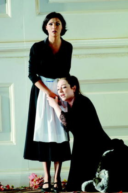 Von Magix Software aufegzeichnet: "Le Nozze Di Figaro" mit Anna Netrebko (Susanna) und Dorothea Röschmann (Contessa Almaviva)