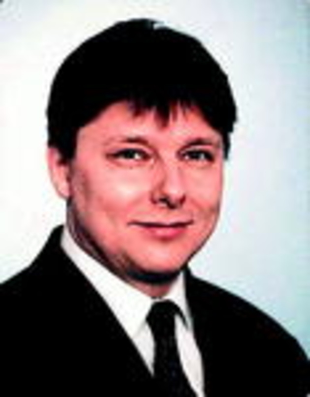 Schnürt Angebotspakete: Michael Wehlitz