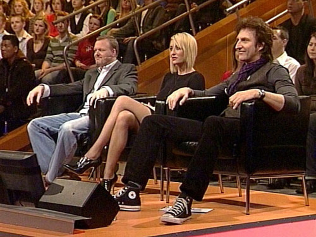 550.000 Zuschauer wollten ihre Urteile hören: die Jury mit Stefan Raab (l.), Sarah Connor und Carl Carlton