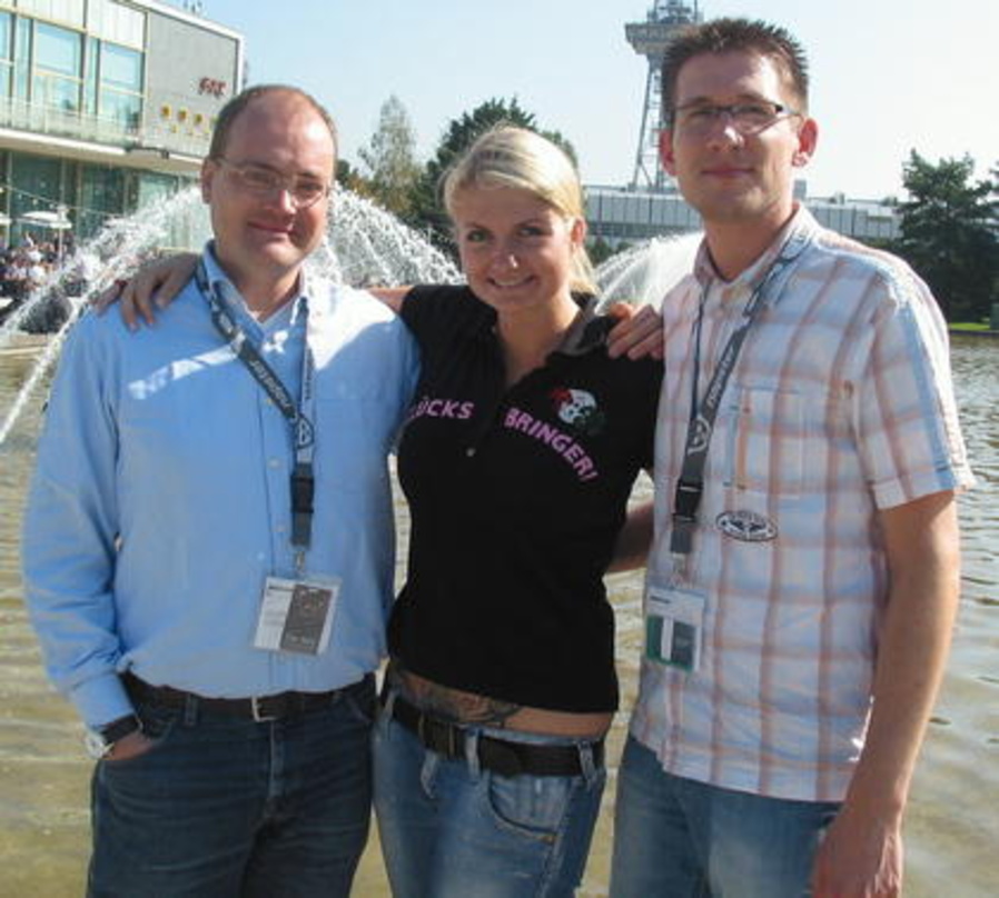 Bauen ihr Angebot weiter aus: das Yavido-Team um Vorstand Nils Bretschneider (l.), Anne Glatzel (Programmmanagement) und Stefan Teubner (Programmleitung)