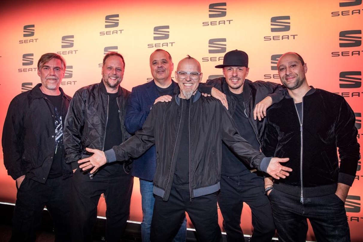 Haben eine Kooperation geschlossen (von links): And.Ypsilon, Smudo (beide Die Fantastischen Vier), Bernhard Bauer (SEAT), Thomas D., Michui Beck (beide Die Fantastischen Vier) und Giuseppe...