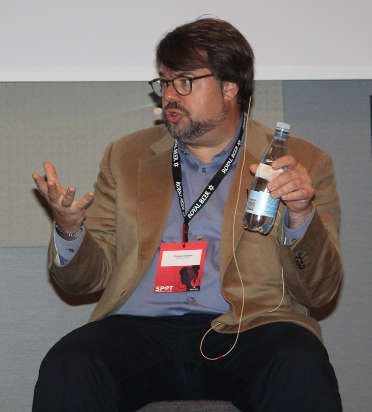 Der Music Supervisor Thomas Gobulic bei seinem Keynote Interview