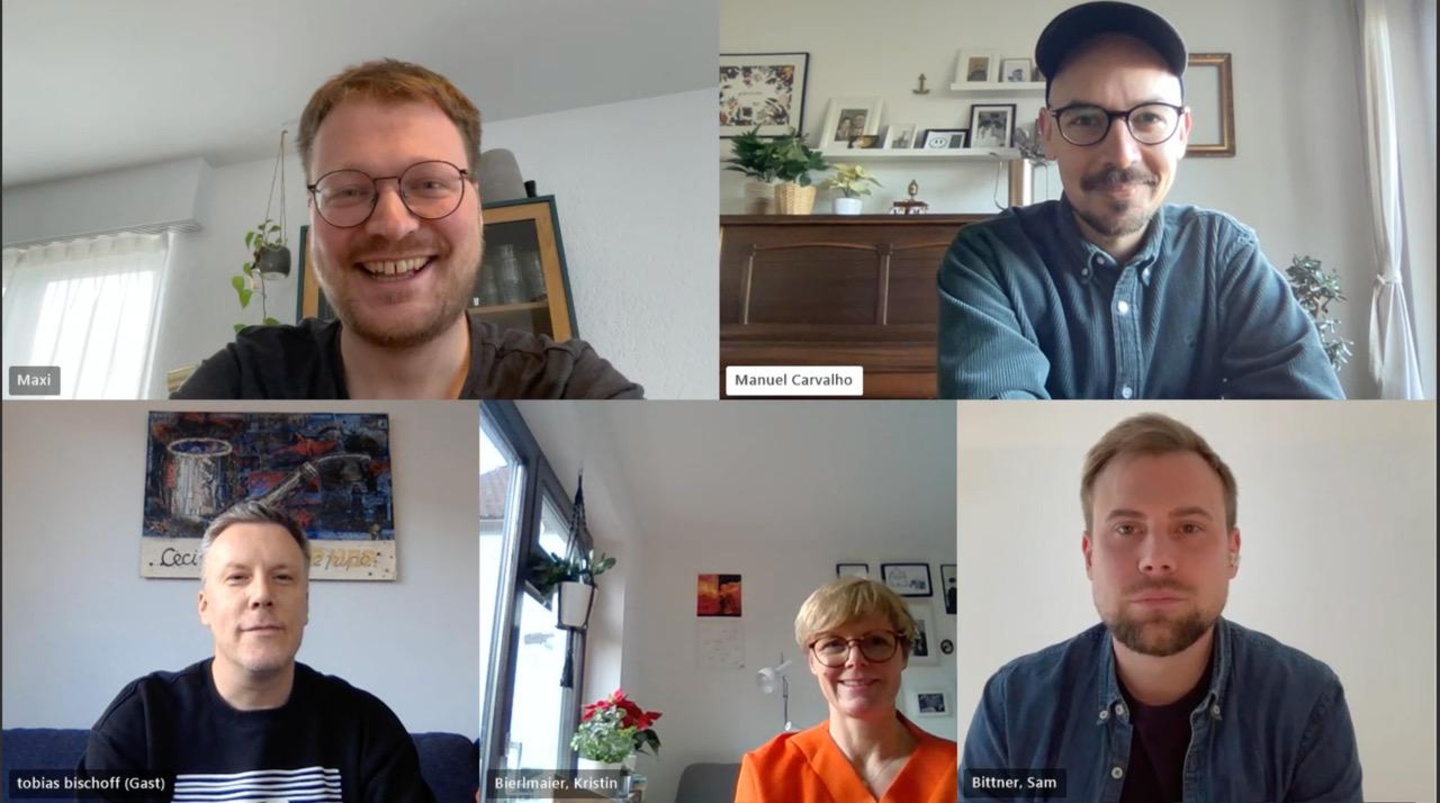 Arbeiten nun zusammen (oben, von links): Maxi Gstettenbauer und Manuel Carvalho (Contra Word) sowie (unten) Tobias Bischoff, (WIP Management), Kristin Bierlmaier und Sam Bittner (beide Sev...