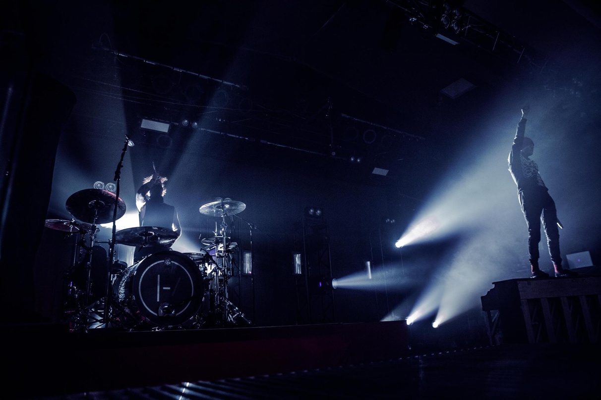 Wollen erneut mit unkonventionellen Live-Shows das Publikum überraschen: die Twenty One Pilots