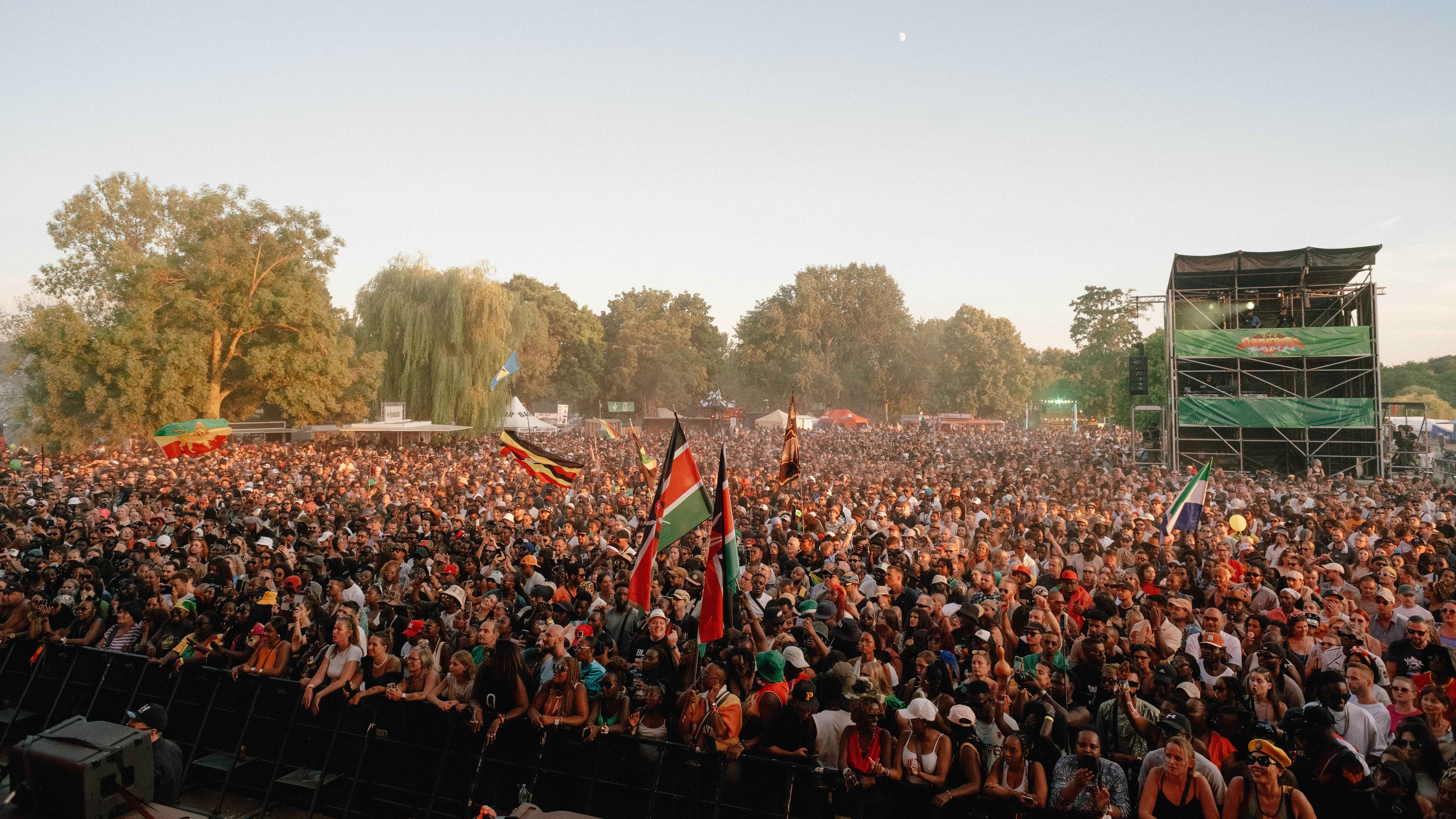 Sendet finanzielle Unterstützung nach Jamaika: das Summerjam, das jährlich in Köln stattfindet.