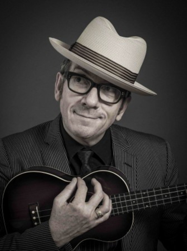9f738dd2078d082ed76f80f6fc9a86c79d3ad8ba3b2d62c86dcc3aa3bdffbae3 Tourt solo: Elvis Costello