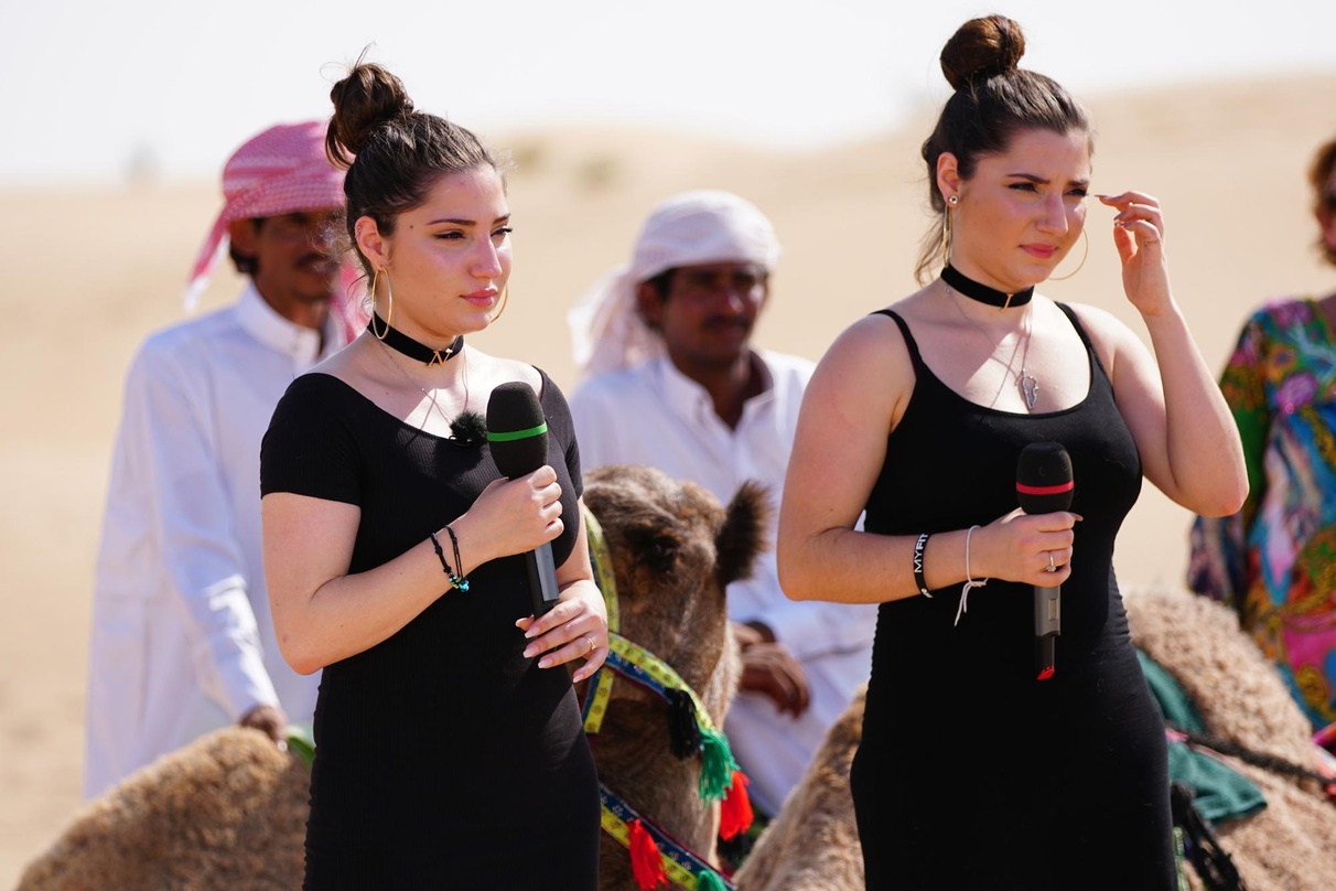 Sangen in Dubai bei "DSDS": die Schwestern Nadine (links) und Jasmin Abou El-Hassan