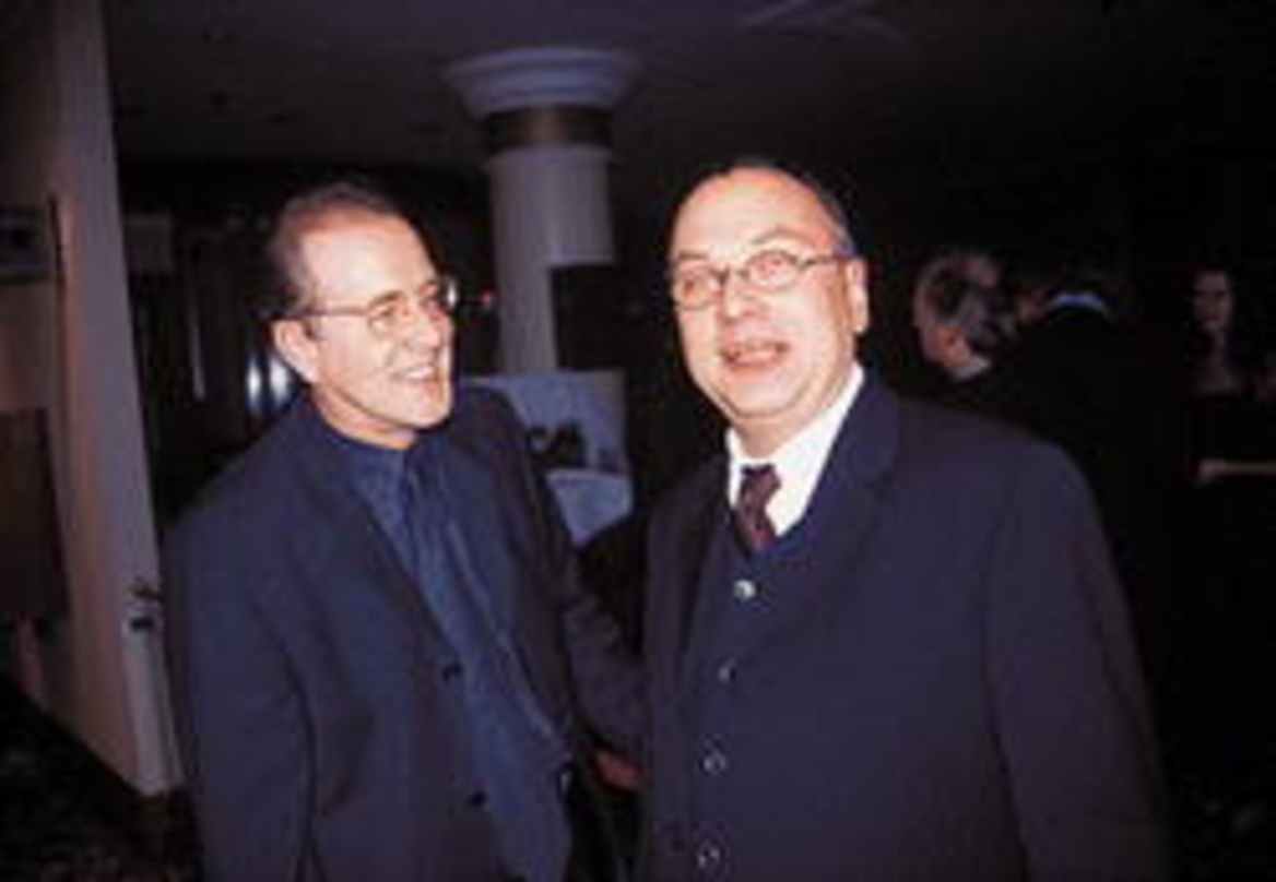 Wiedergewählt: Aufsichtsratsmitglied Dieter Fischöder (l.) mit dem Vorsitzenden des Rats, Jörg Hottas