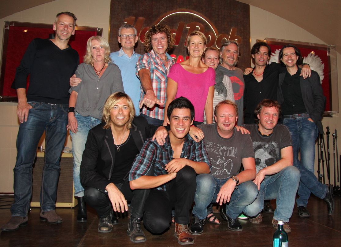 Nach ihrem Auftritt im Hard Rock Cafe: High South und ihr Team