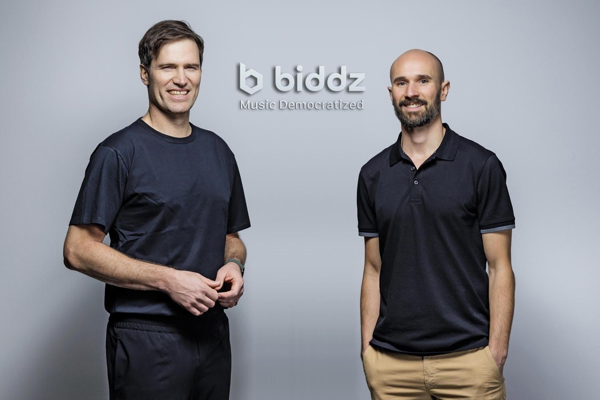 Stemmen den Start von biddz mit Unterstützung privater Investoren: Michael Höweler und Alexander Franck