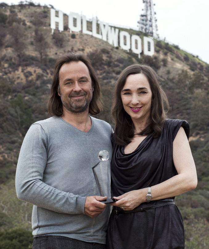 Der Preis für den besten Radiosender der Welt ging bei der Verleihung der International Music Industry Awards in Los Angeles an FluxFM: Mona Rübsamen und Markus Kühn nahmen die Auszeichnun...