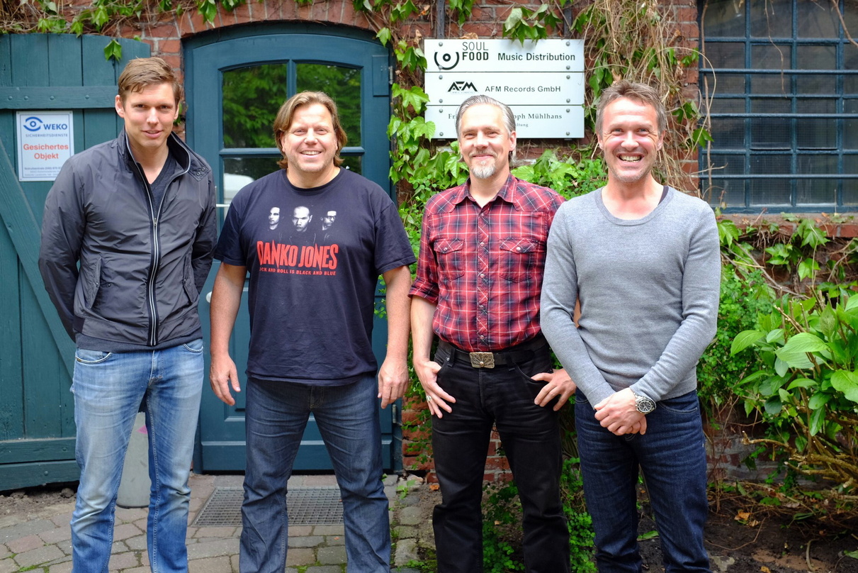 Hamburger Partnerschaft (von links): Thorsten Freese (General Manager Believe Digital), Jochen Richert (Managing Dirctor Soulfood), Stefan Ahrens (Labelmanager Soulfood) und Torsten Mewes ...
