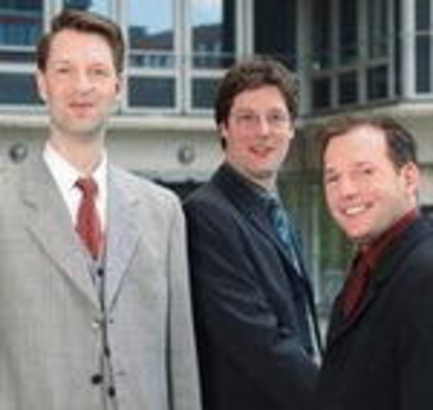 Gewinnen PhonoNet als Lizenznehmer: {mlbipers.45391.Ralph Kulessa|U|T|47209}, Dr. Christian Neubauer und {mlbipers.45392.Frank Siebenhaar|U|T|47209}
