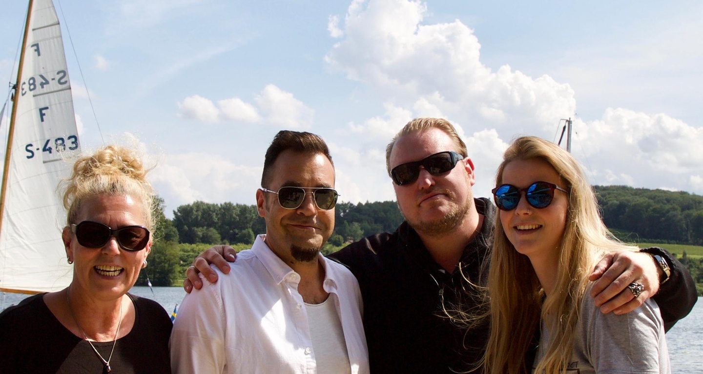 Neue Partner (von links): Kiki Röhlke (Up-Art/Management Laith Al-Deen), Laith Al-Deen, Thorsten Kirmes (Managing Director The Red Cat Agency) und Annika Verheyen (Booking The Red Cat Agency)