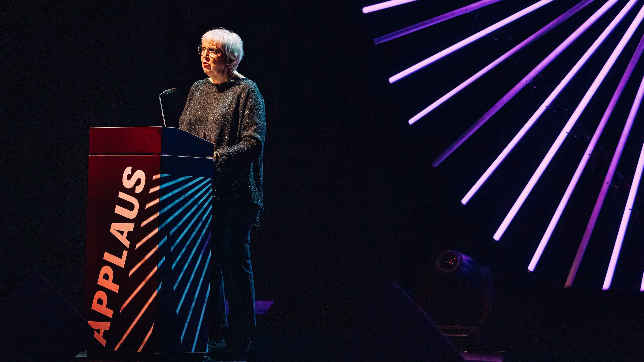 a620f45c 2f46 472e af77 4def14f7fd09 Verleiht 90 Preise: Claudia Roth, Beauftragte der Bundesregierung für Kultur und Medien.