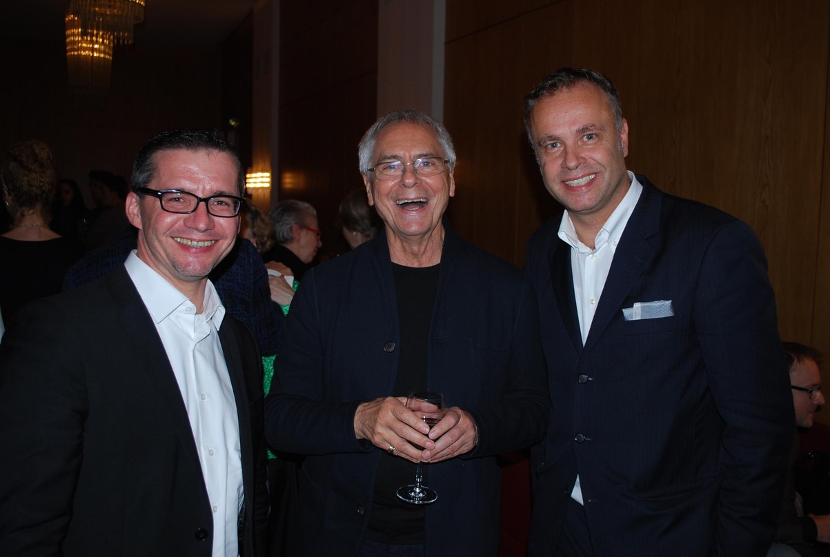 Bei der Premiere in der Hamburger Staatsoper (von links): Matthias Lutzweiler (Geschäftsführer Naxos Deutschland), John Neumeier und Elmar Kruse (Inhaber C Major)