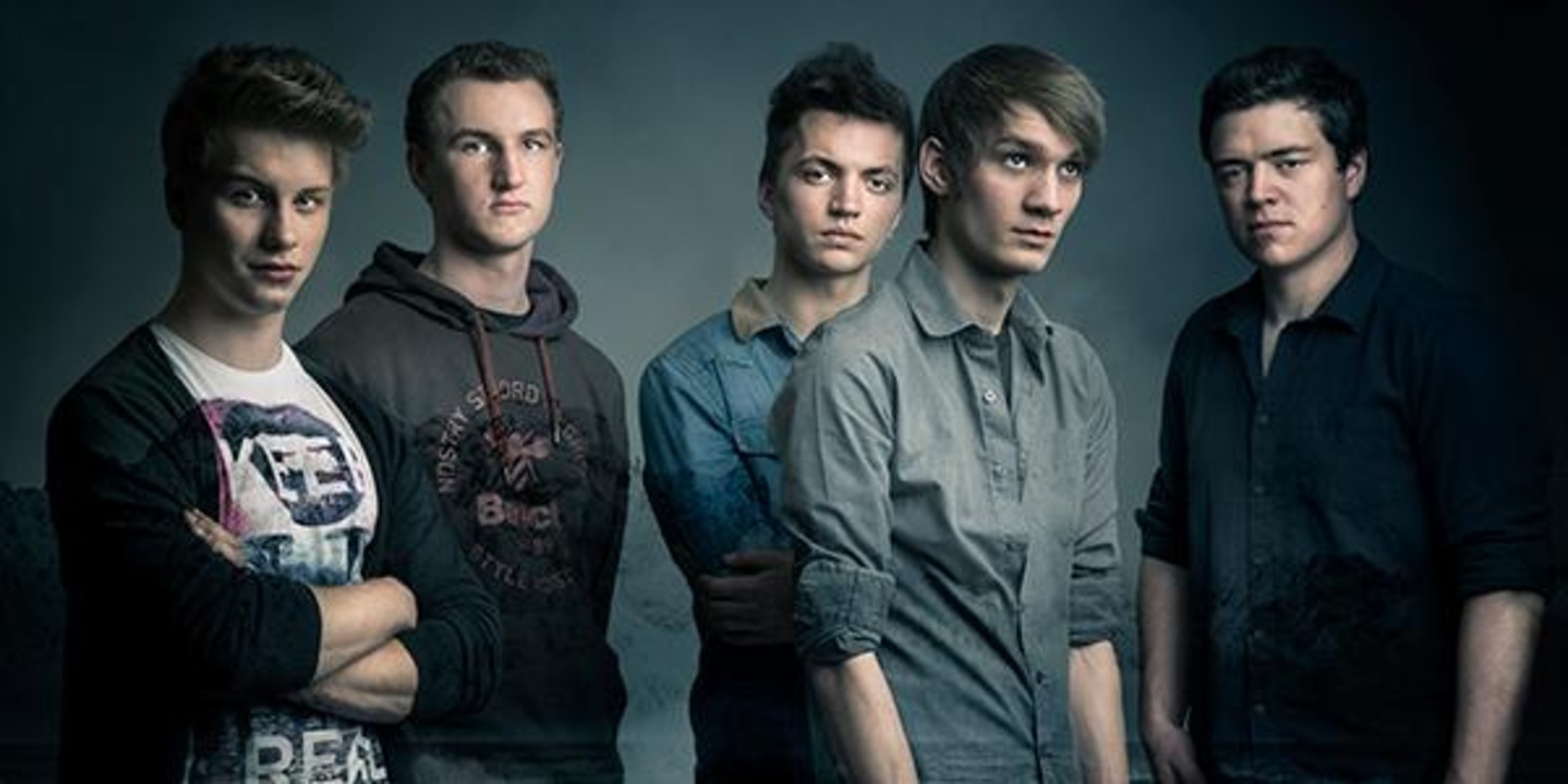 Ihr Sänger Thomas Schneider (4. von links) hat bei Schedler Music unterschrieben: Tagträumer